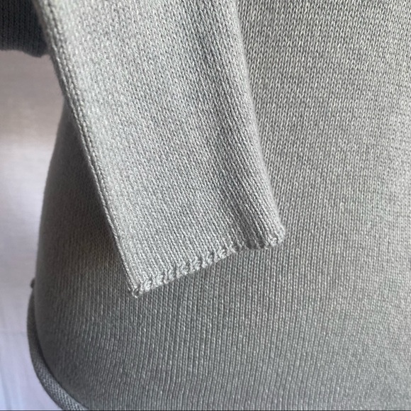 Light Gary Open Back Sweater - Picture 3 of 6